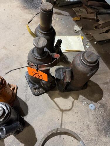 3- hydraulic bottle jacks