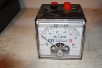 Mili volt meter w/ leads