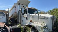 1993 Kenworth tandem w/gravel box
