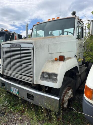 Freightliner w/day cab NO TOD