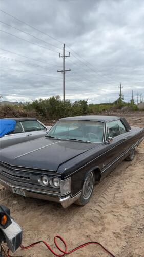Chrysler imperial crown coup (2 door) automatic