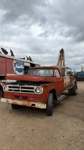 International 1960&rsquo;s tow truck