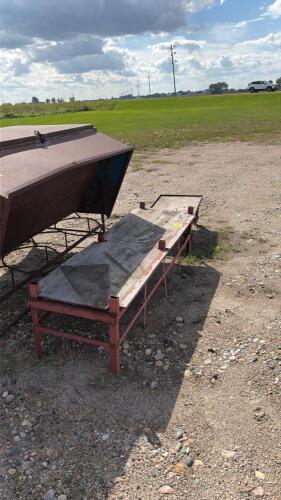 Shop cart and bench