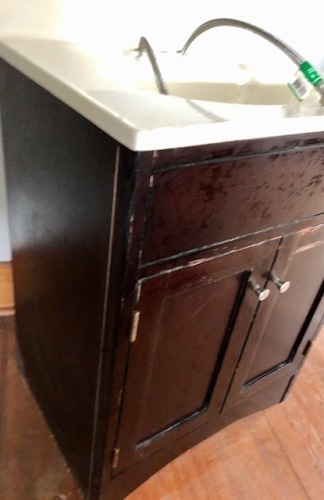 Bathroom vanity & sink