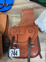Leather saddle bag