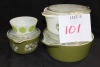 pyrex casserole dishes and bowl