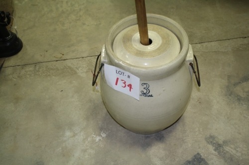 imperial 3 gal. Butter churn w/wooden dasher