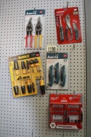 Screwdriver set, Knife set, Screwdriver bits, Tin snips