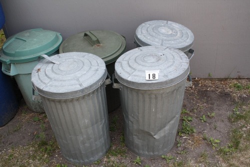 2 - plastic garbage cans, 3 - tin garbage cans