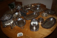 Large quantity of silverware