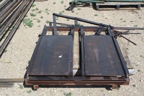 Manual head gate