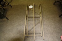 wooden tub stand