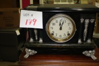 Forrestville mantle clock (no key)
