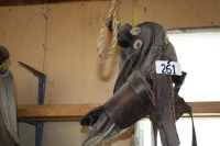 12" western saddle