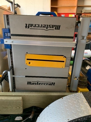 Mastercraft Table Saw (like new)