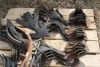 PALLET OF NEW SHOVELS & SPIKES (KNOCK ON & BOLT ON) & 1 CULTIVATOR SHANK - 2