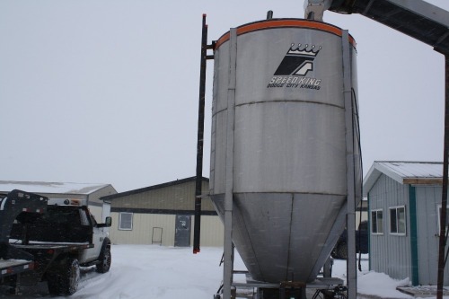 Speed King 10mTonne Verticle blender w/ Office