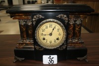T36 - New Haven mantle clock w/ key & weight