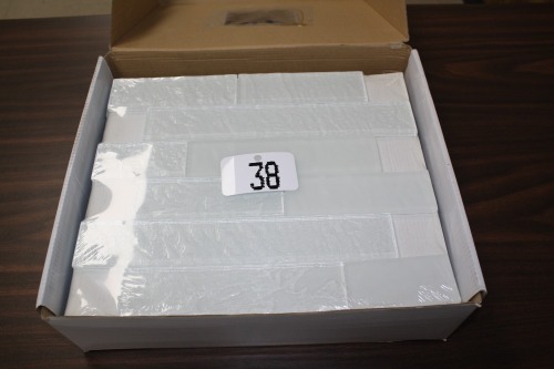 T38 - Igloo panel glacier glass mosaic tiles (9 pieces)