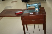 T60 - Domestic sewing machine & parts