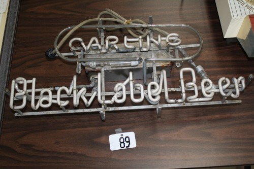 T89 - Carling Black Label Beer neon sign