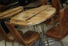 T177-kitchen table w/1 leaf & 5 chairs