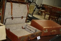 T229-2 vintage suitcases