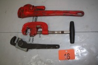 PIPECUTTER & 18" PIPEWRENCH & 12" PIPE WRENCH