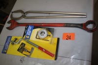 WRENCH, RING PULLER, TORQUE ANGLE GAUGE, CLUTCH ADJUSTING WRENCH