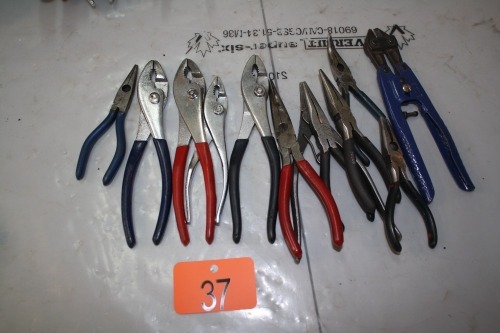 4 SETS PLIERS, 7 NEEDLENOSE PLIERS, SIDECUTTERS
