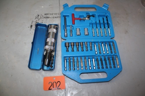 IMPACT DRIVER, SCREWDRIVER BIT SET