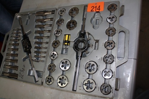 SAE TAP & TIE SET