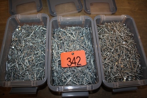 ASSORTMENT OF 1 1/4" NAILS