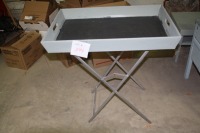 serving tray w/ stand