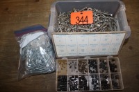 ASSORTMENT OF SCREWS & SET SCREWS