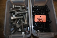 ASSORTMENT OF BOLTS & CAP SCREWS