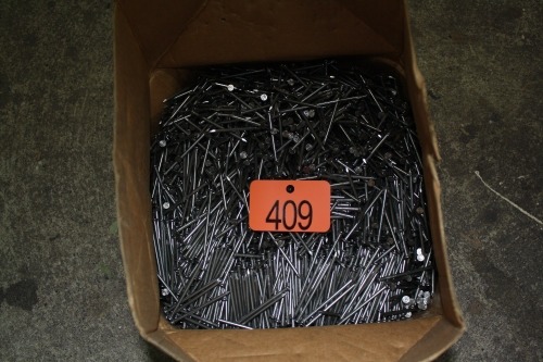 2 1/2" SMOOTH NAILS - 50 LB BOX