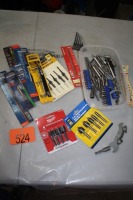 ASSORTMENTOF NUT DRIVER & SCREWDRIVER ENDS, DRILL BITS, COUNTERSINK BITS