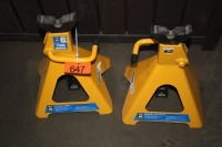 2 NEW 6 TON JACK STANDS