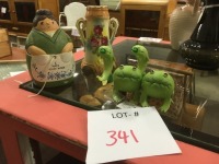 string holder, slovania vase, frogs & fish ornaments