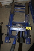 RECREATION VEHICLE JACK 1500 LB. CAPACITY