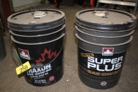 TRAXON HYPOID GEAR OIL - SAE 80W/90 - 20 LITRE PAIL (1/3 FULL) SUPERPLUS SAE 0W/30 20 LITRE PAIL (1/4 FULL)