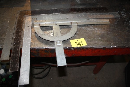 3 - SQUARES, ANGLE GUIDE