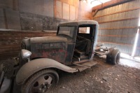 1935 MAPLE LEAF TRUCK