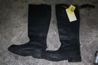 MOUNTAIN FORCE TALL ENGLISH BOOTS SIZE 10