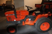 KUBOTA B6200 4WD DIESEL YARD TRACTOR