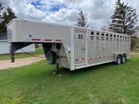 2016 WILSON 24' ALUMINUM STOCK TRAILER