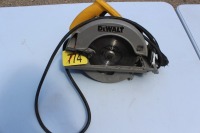 DEWALT CIRCULAR SAW